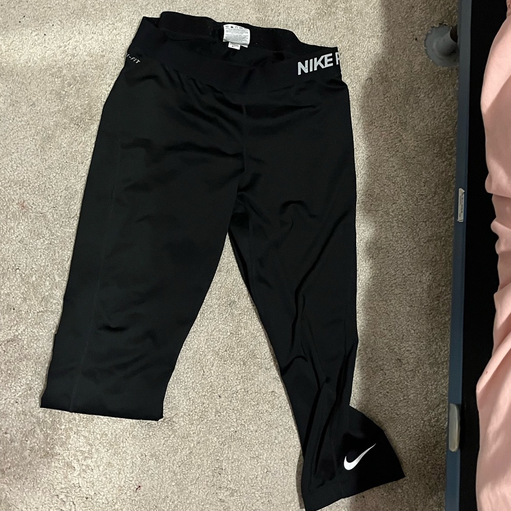 capri leggings